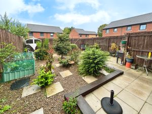 Photo 7- click for photo gallery